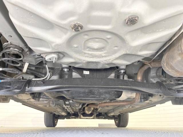 Toyota YARIS CROSS 2023-06 11812-19