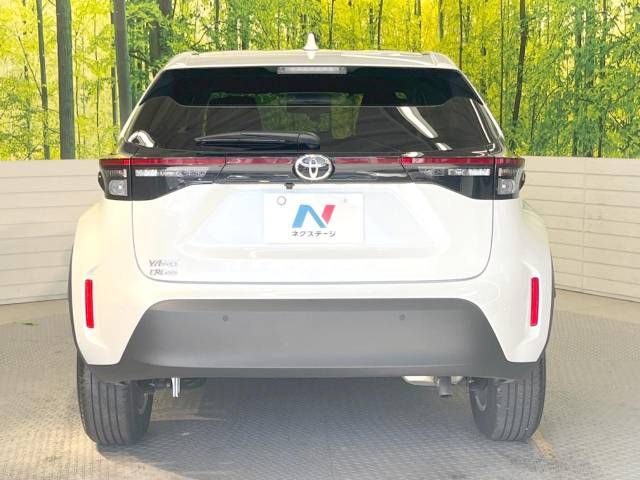 Toyota YARIS CROSS 2023-06 11812-15