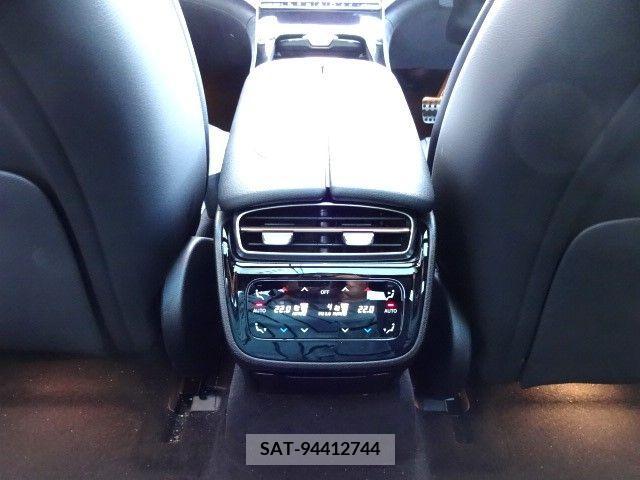 Mercedes Benz EQE 2022-10 212747-18