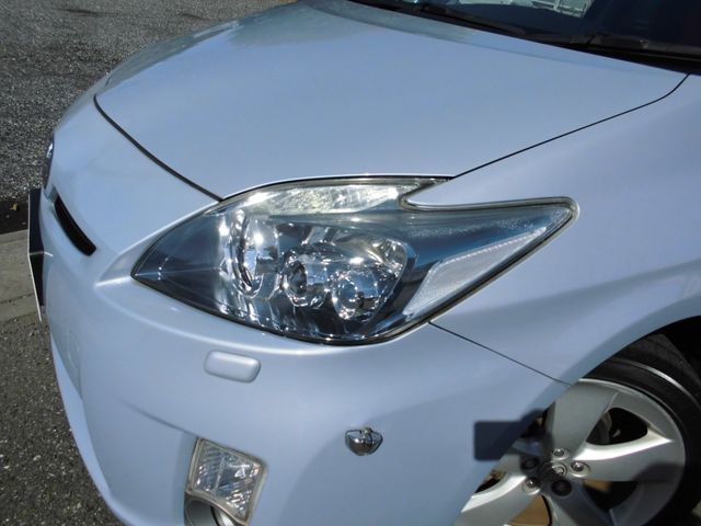 Toyota PRIUS 2009-06 18308-18