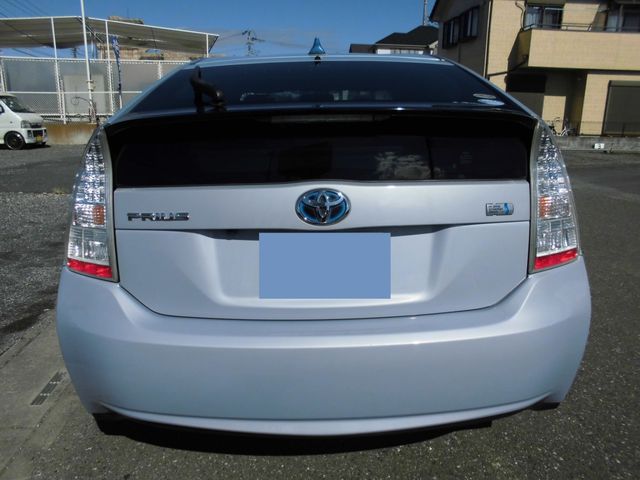 Toyota PRIUS 2009-06 18308-6