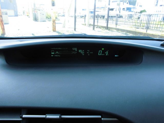 Toyota PRIUS 2009-06 18308-24