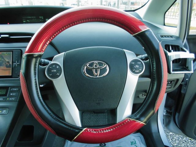 Toyota PRIUS 2009-06 18308-9