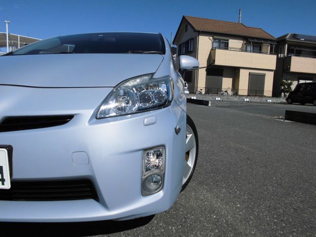 Toyota PRIUS 2009-06 18308-17