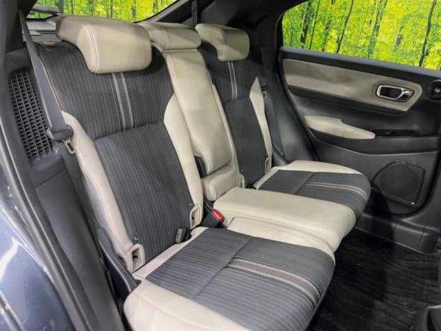 Honda VEZEL 2022-01 185061-9