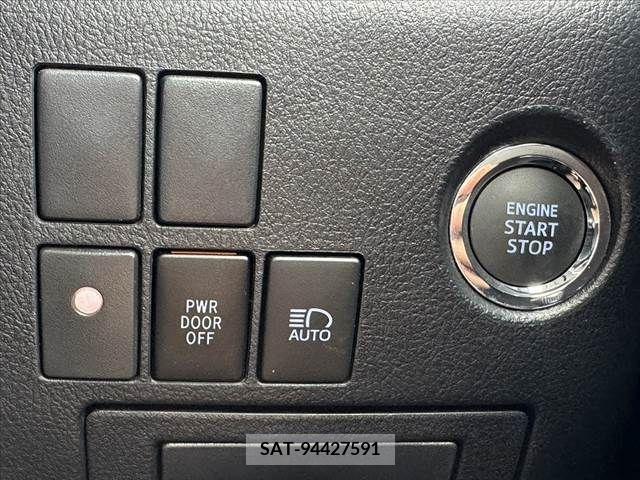 Toyota ALPHARD 2019-05 380926-24