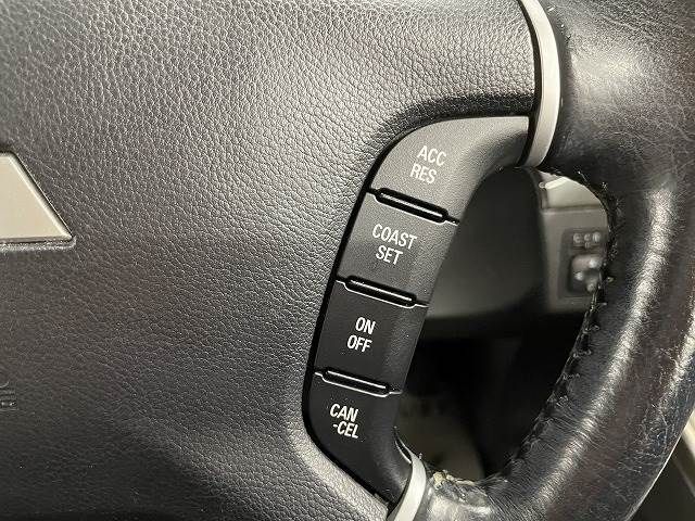Mitsubishi PAJERO 2015-07 9546-4