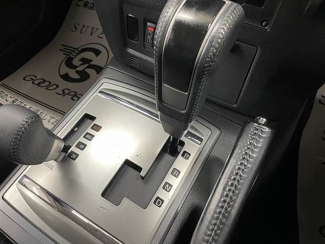 Mitsubishi PAJERO 2015-07 9546-2