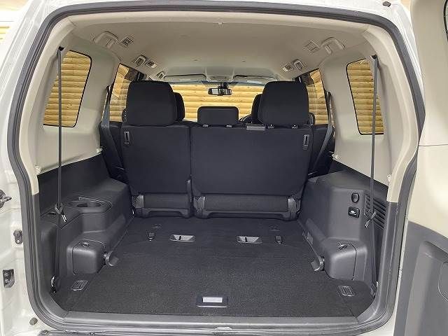 Mitsubishi PAJERO 2015-07 9546-12