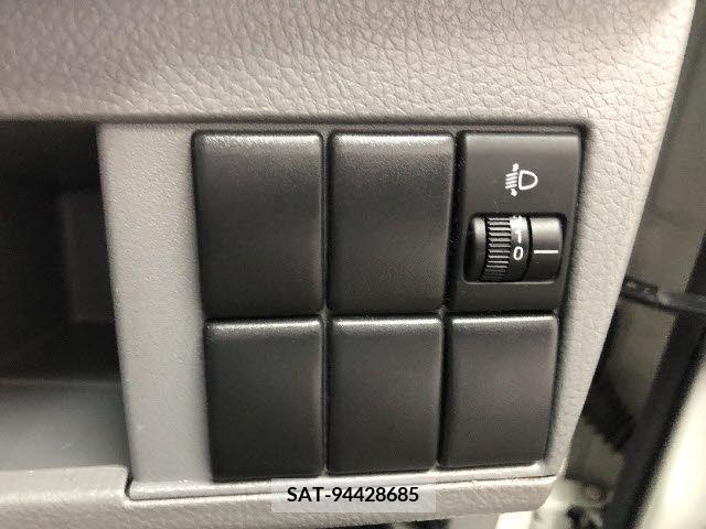 Suzuki WAGON R 2011-11 378899-11