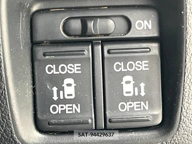 Honda N BOX 2017-06 306710-7