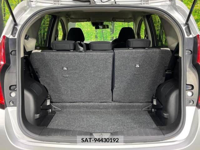 Nissan NOTE 2018-05 280181-9