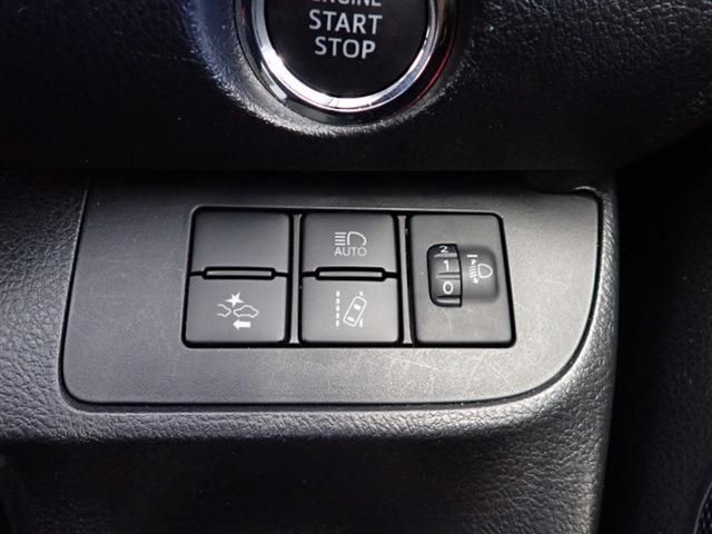 Toyota SIENTA 2021-12 28045-17