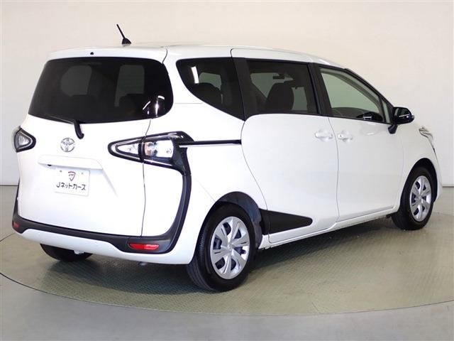 Toyota SIENTA 2021-12 28045-3