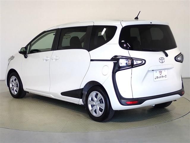 Toyota SIENTA 2021-12 28045-6
