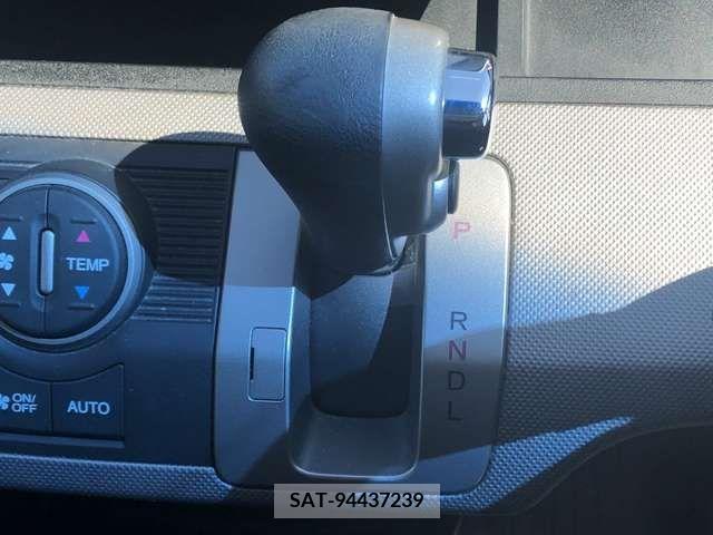 Honda FREED HYBRID 2013-06 335388-13