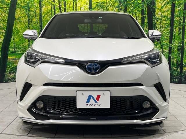 Toyota C-HR 2017-06 26899-14
