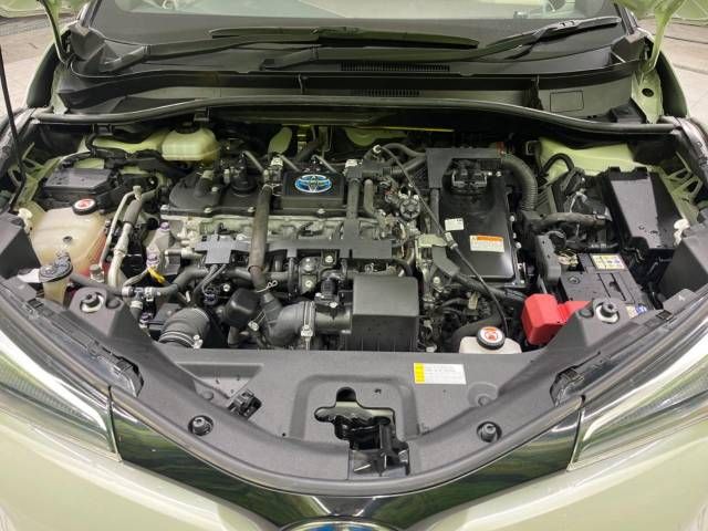 Toyota C-HR 2017-06 26899-18