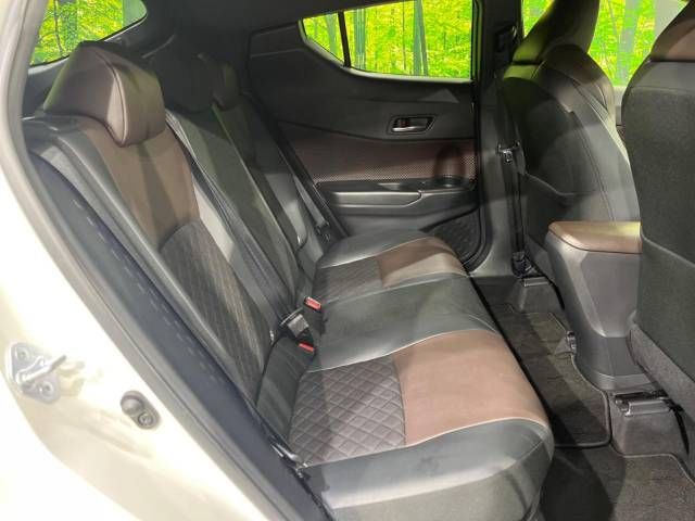 Toyota C-HR 2017-06 26899-9