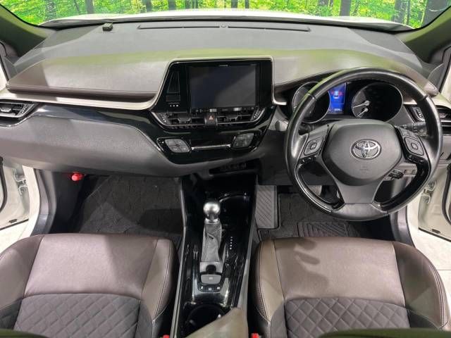 Toyota C-HR 2017-06 26899-1