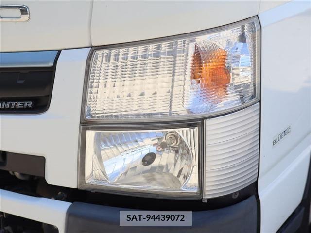 Mitsubishi CANTER 2017-11 357525-25