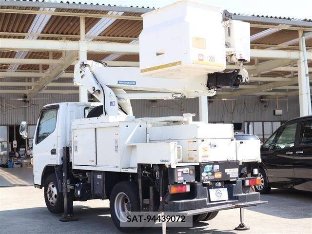 Mitsubishi CANTER 2017-11 357525-23