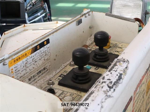 Mitsubishi CANTER 2017-11 357525-18