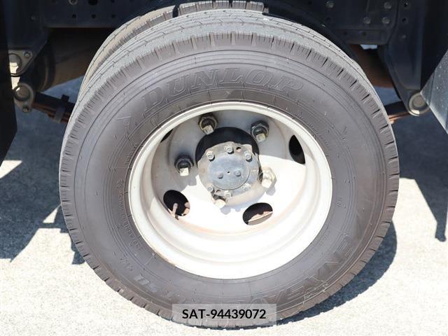 Mitsubishi CANTER 2017-11 357525-5