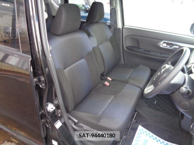 Daihatsu MOVE CUSTOM 2017-02 208958-7