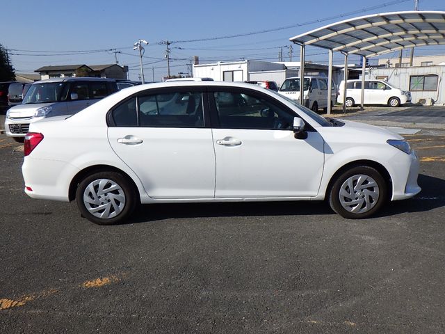 Toyota COROLLA AXIO 2018-11 13506-4