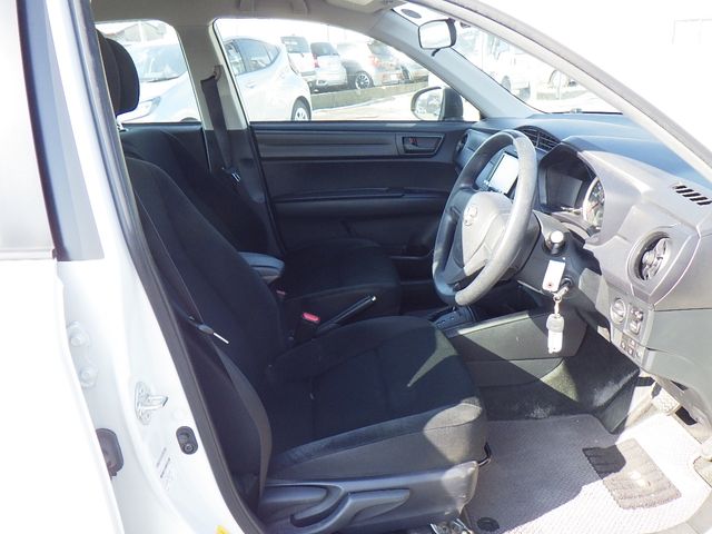 Toyota COROLLA AXIO 2018-11 13506-7