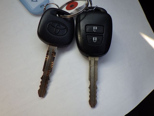 Toyota COROLLA AXIO 2018-11 13506-27
