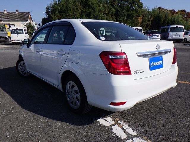 Toyota COROLLA AXIO 2018-11 13506-2