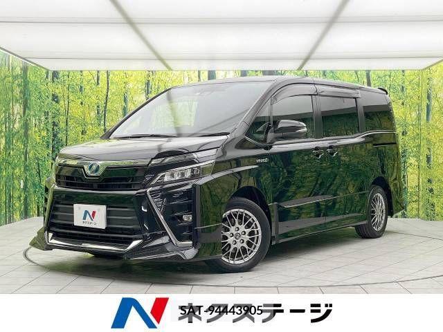 Toyota VOXY HYBRID 2017-07 349491-0