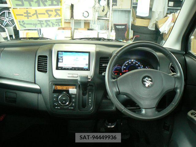 Suzuki WAGON R 2011-01 336743-4