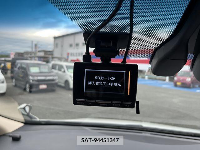 Toyota ALPHARD 2019-05 299484-18