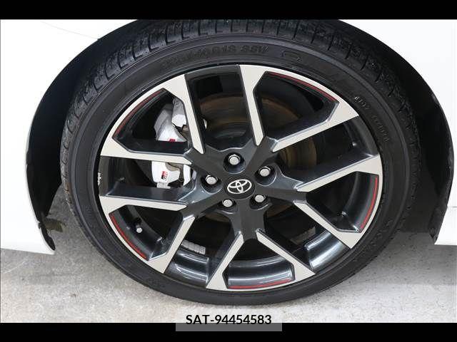 Toyota PRIUS PHV 2019-06 386153-13