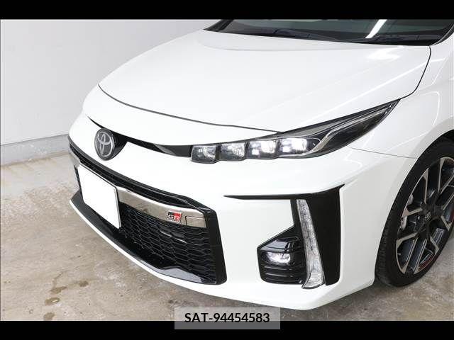 Toyota PRIUS PHV 2019-06 386153-12