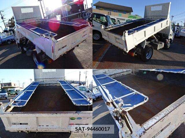 Hino DUTRO 2019-03 214231-1