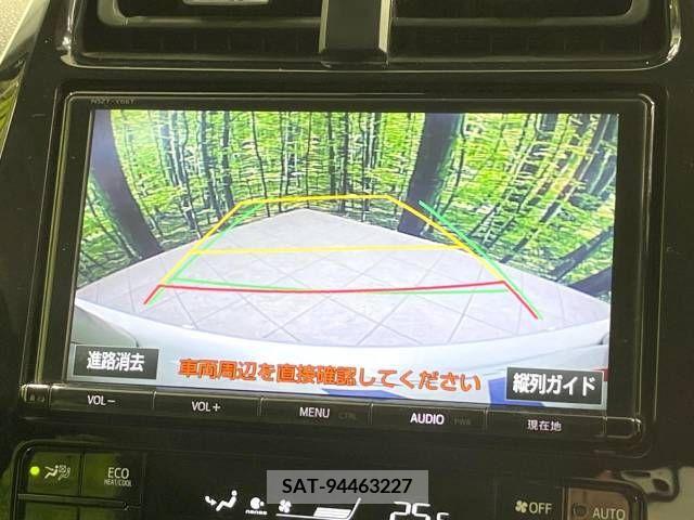 Toyota PRIUS 2018-02 210252-3