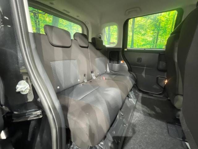 Toyota ROOMY 2023-05 193353-9