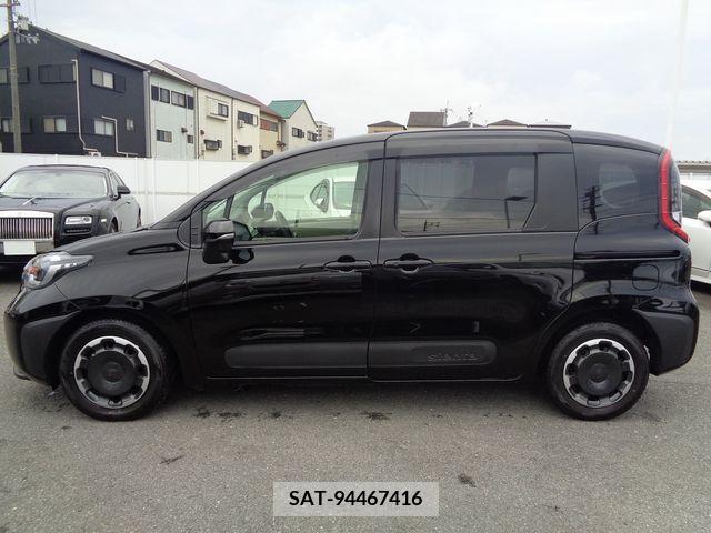 Toyota SIENTA 2023-02 313289-28