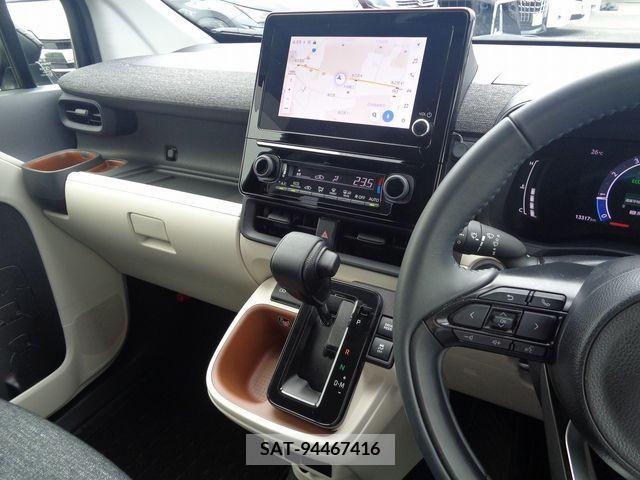 Toyota SIENTA 2023-02 313289-13