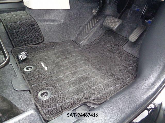 Toyota SIENTA 2023-02 313289-16