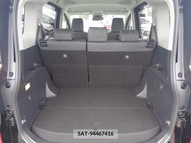 Toyota SIENTA 2023-02 313289-7