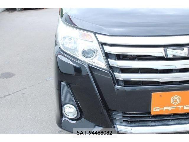 Toyota NOAH 2015-09 279507-10