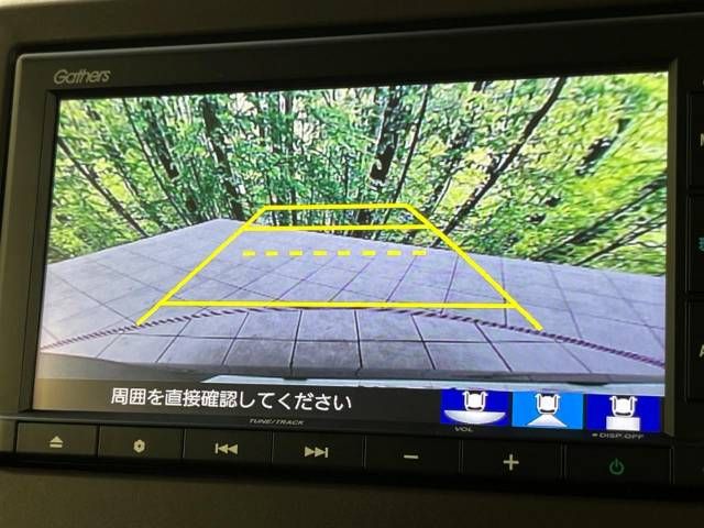Honda N BOX 2021-03 192706-4