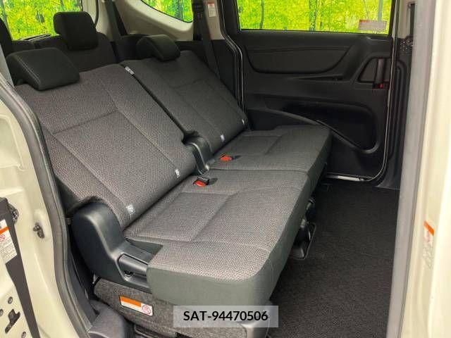 Toyota SIENTA 2019-02 237794-8