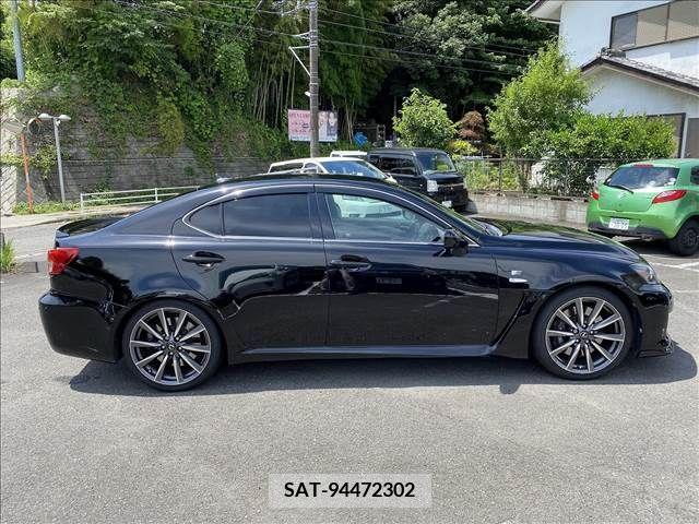 Lexus IS F 2011-02 388086-20