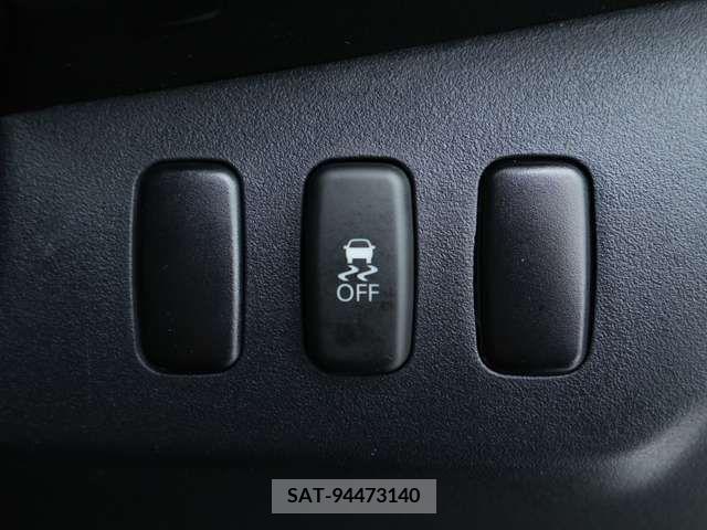 Mitsubishi LANCER 2016-01 216408-9